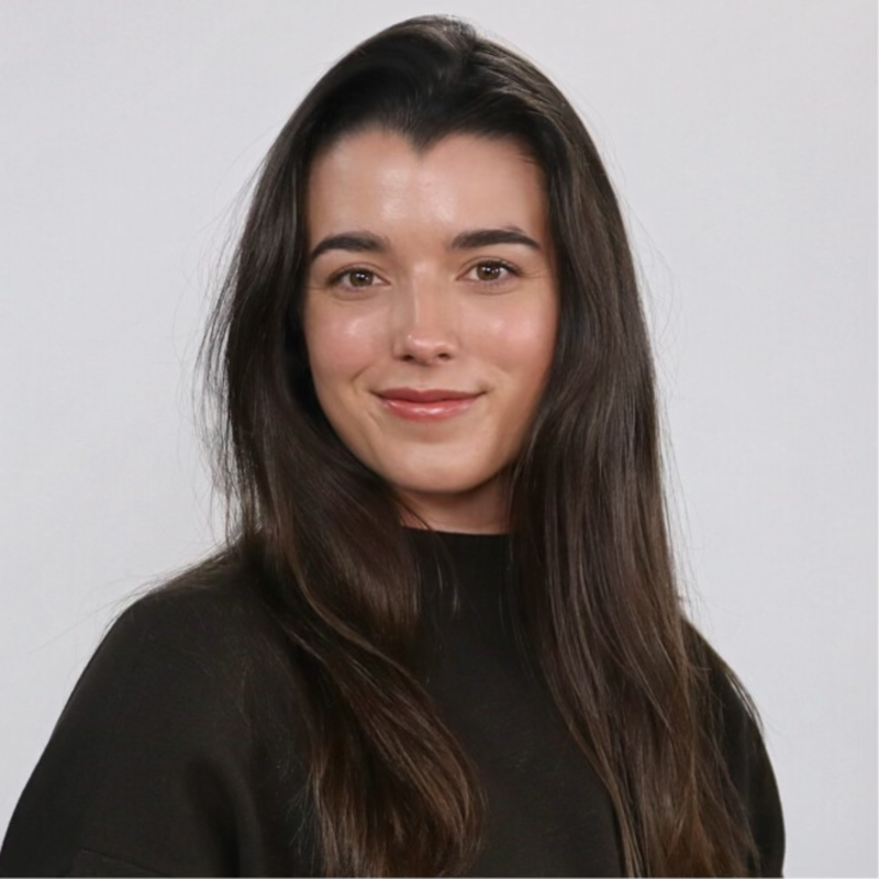 Grace Hopkins Opus 2 Author Headshot